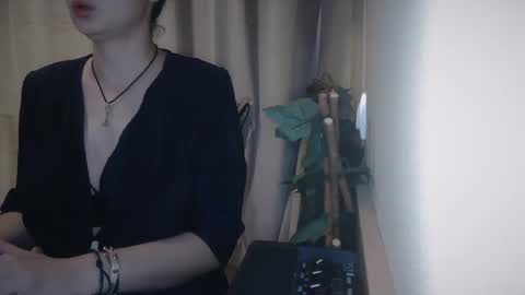 Julia Follow me on Onlyfansju grosroberts online show from 03.07.25