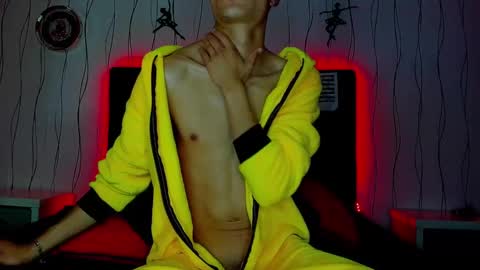 Snapshot of elegant_wolf chatting on 01.24.25 Elegant online show from 01.24.25