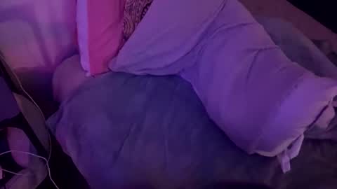 elegantblondevixen online show from 09.30.25