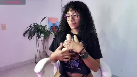elektra_williams online show from 02.18.25