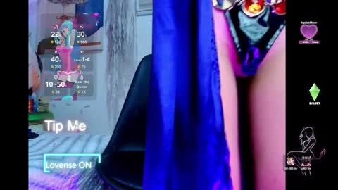 Snapshot of elektrablue_1 chatting on 10.31.25 Elektra online show from 10.31.25