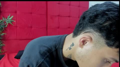 Snapshot of elena_and_derek chatting on 12.19.24 Elena Derek online show from 12.19.24