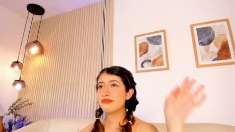 Snapshot of elena_dolce chatting on 05.15.26 Elena online show from 05.15.26