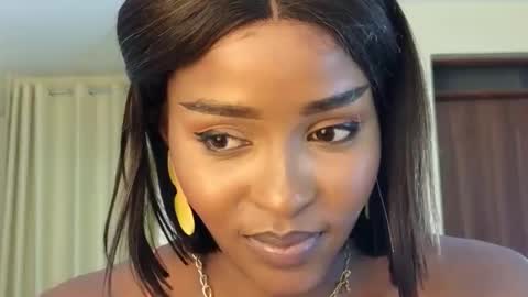 Elena online show from 03.05.25