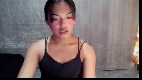 elenacum online show from 11.05.25