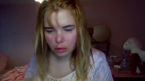 Elena online show from 12.21.25