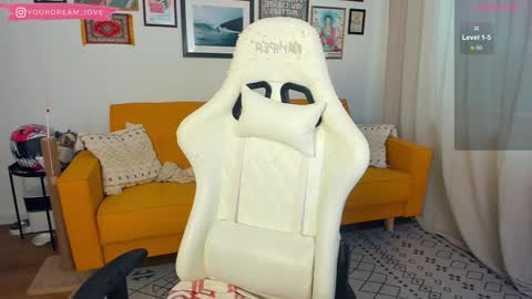 Elena insta yourdream 1ove online show from 12.27.24