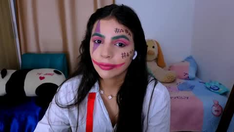 Snapshot of elenna_hotx chatting on 10.07.25 agnes online show from 10.07.25