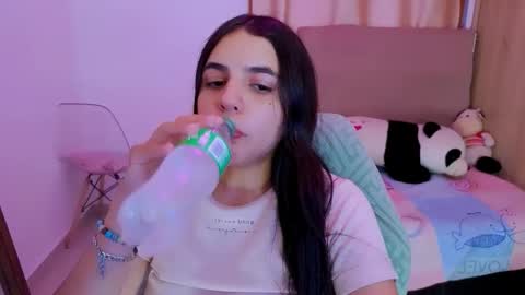 agnes online show from 04.16.26