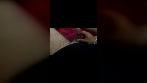 elgarcia04102003 online show from 04.05.26