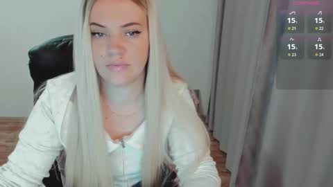 Ella online show from 10.09.25