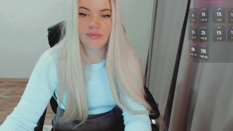 Ella online show from 10.14.25