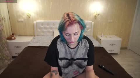 Luna online show from 10.05.25