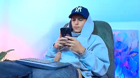 Snapshot of elias_salvatore_ chatting on 08.05.26 elias_salvatore_ online show from 08.05.26