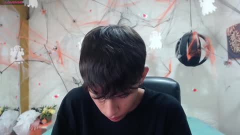 Snapshot of eliasblue chatting on 12.05.24 E L I A S online show from 12.05.24