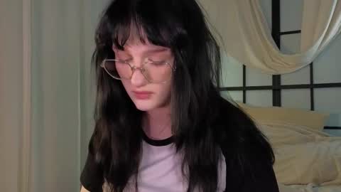 Ellie online show from 09.27.25