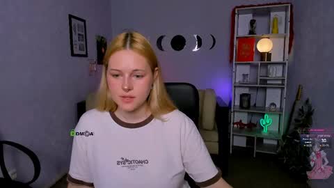 Snapshot of elin_bliss chatting on 05.20.26 Elin online show from 05.20.26