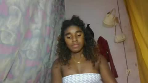 elina981 online show from 04.18.26