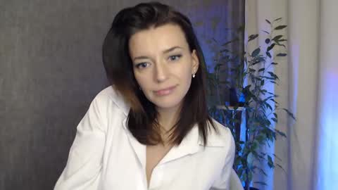 Elina online show from 12.07.24