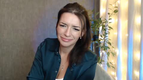 Elina online show from 12.30.24