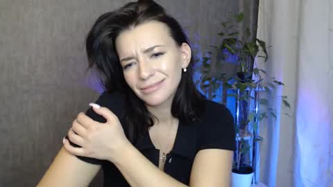 Elina online show from 01.24.25