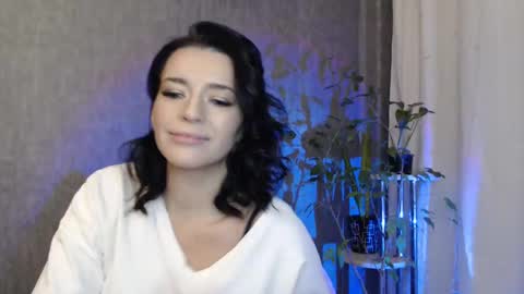 Elina online show from 02.13.25