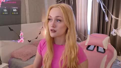 Elis online show from 10.30.25