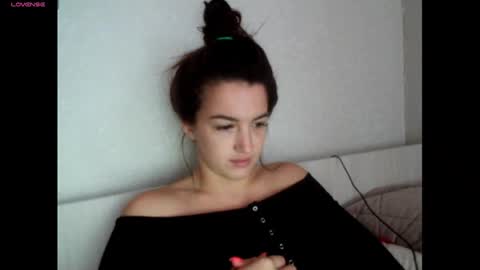 elisa_dove208 online show from 09.25.25
