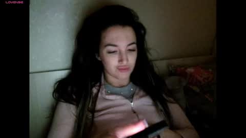 elisa_dove208 online show from 01.06.26