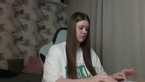 Aletta Oushen online show from 02.21.26