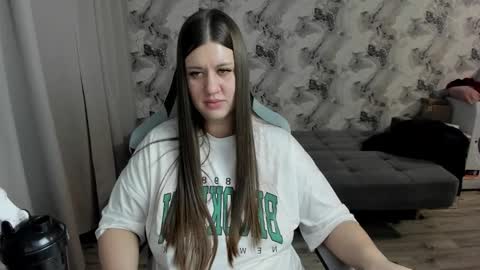 Aletta Oushen online show from 02.24.26