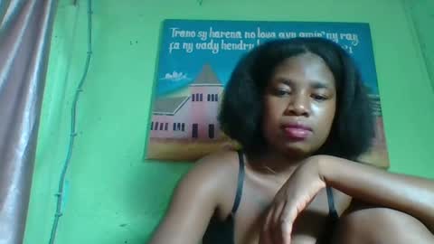 elisabeth2525 online show from 01.06.25