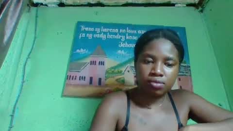 elisabeth2525 online show from 01.07.25