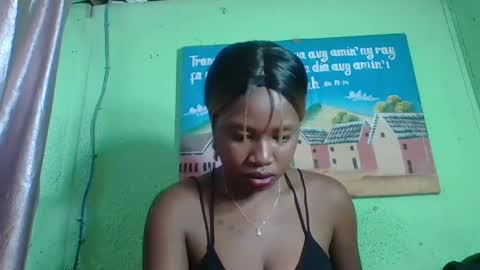 elisabeth2525 online show from 01.28.25