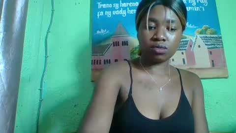 elisabeth2525 online show from 01.28.25