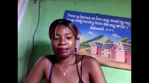 elisabeth2525 online show from 02.01.25