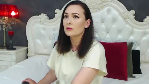 Krissy online show from 06.08.26
