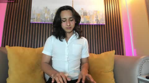 Elisa Sue online show from 05.31.26