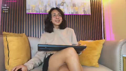 Elisa Sue online show from 07.07.26