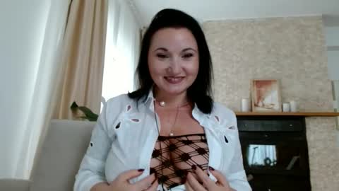 elise_bliss69 online show from 09.25.25