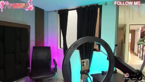 ELISE LEYTON online show from 12.18.25