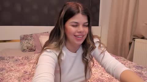 Elly online show from 02.02.26