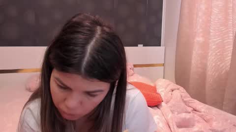 Elly online show from 02.11.26