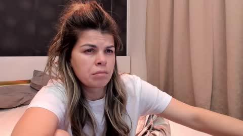 Elly online show from 03.15.26