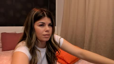 Elly online show from 04.04.26