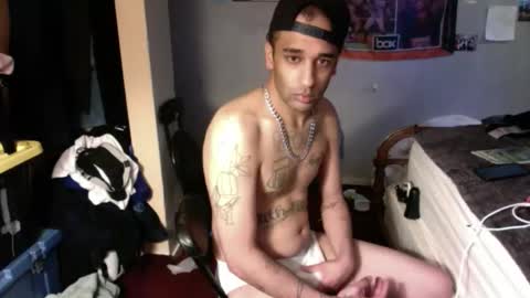 Snapshot of elisharay95 chatting on 04.28.26 elisharay95 online show from 04.28.26