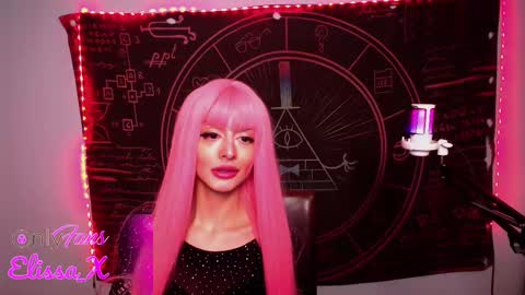 Snapshot of elissayum chatting on 03.07.25 Petite Yumi online show from 03.07.25