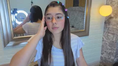 Snapshot of elisvega chatting on 02.26.26 elisvega online show from 02.26.26