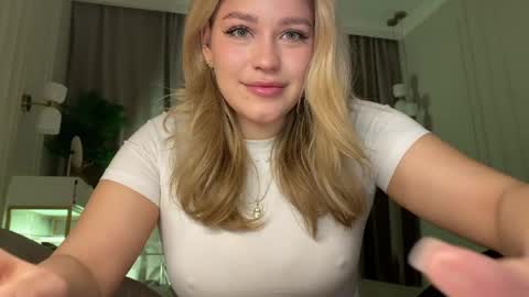 Stephanie online show from 04.24.26