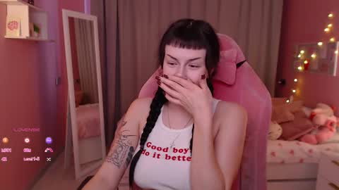 Ari online show from 12.01.25